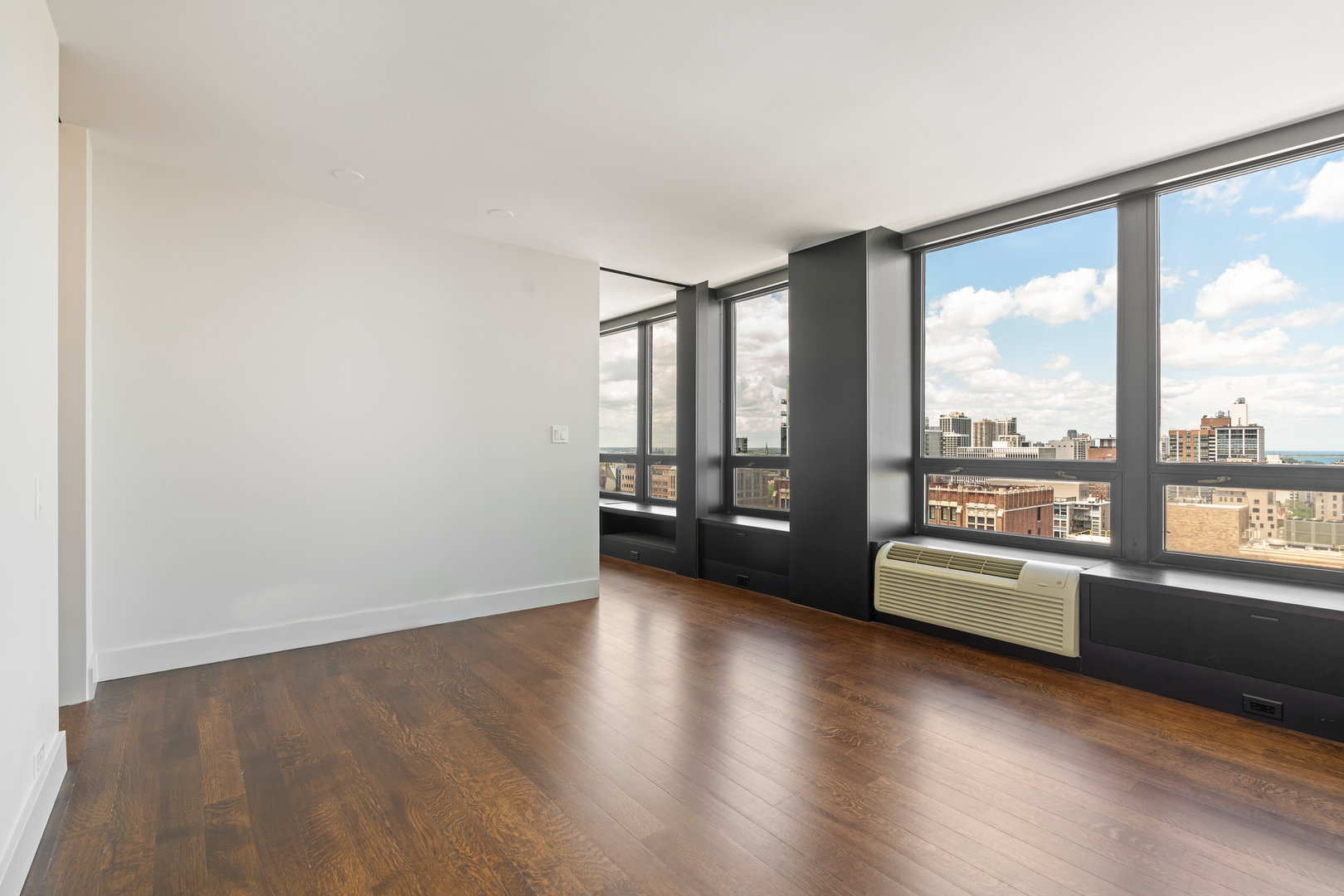 50 E BELLEVUE Place Unit: 2601