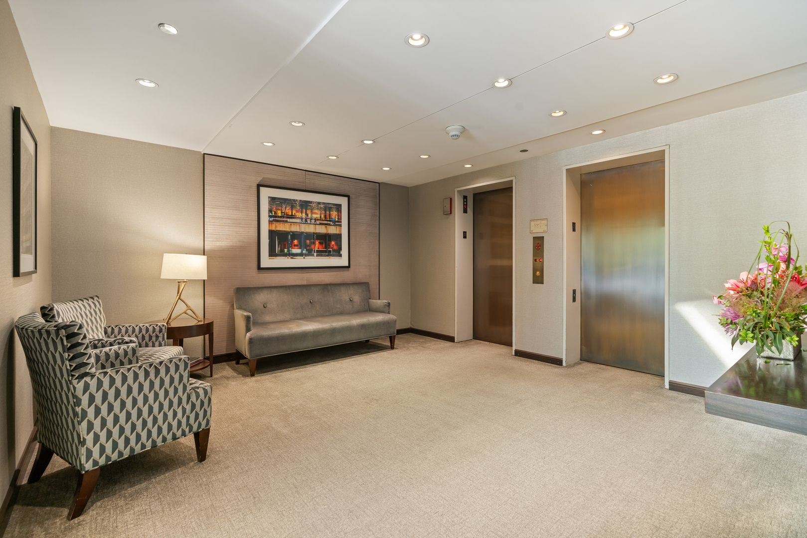 50 E BELLEVUE Place Unit: 2601
