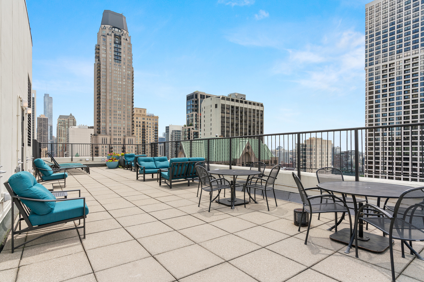 50 E BELLEVUE Place Unit: 2601