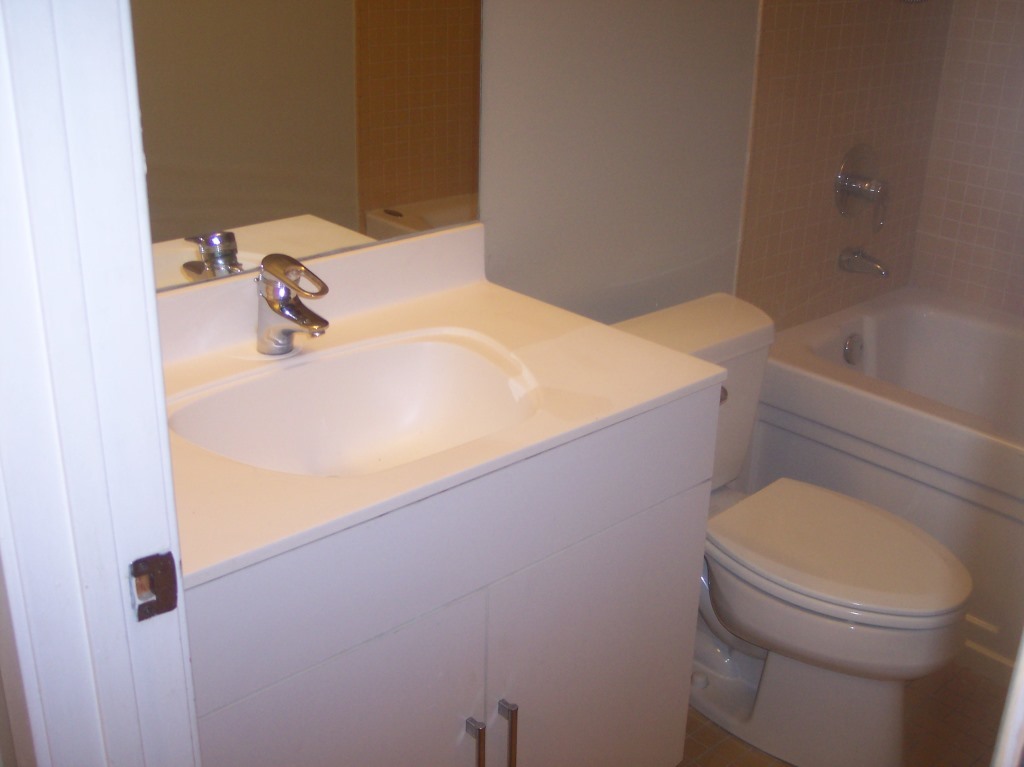 2828 N Talman Avenue Unit: T