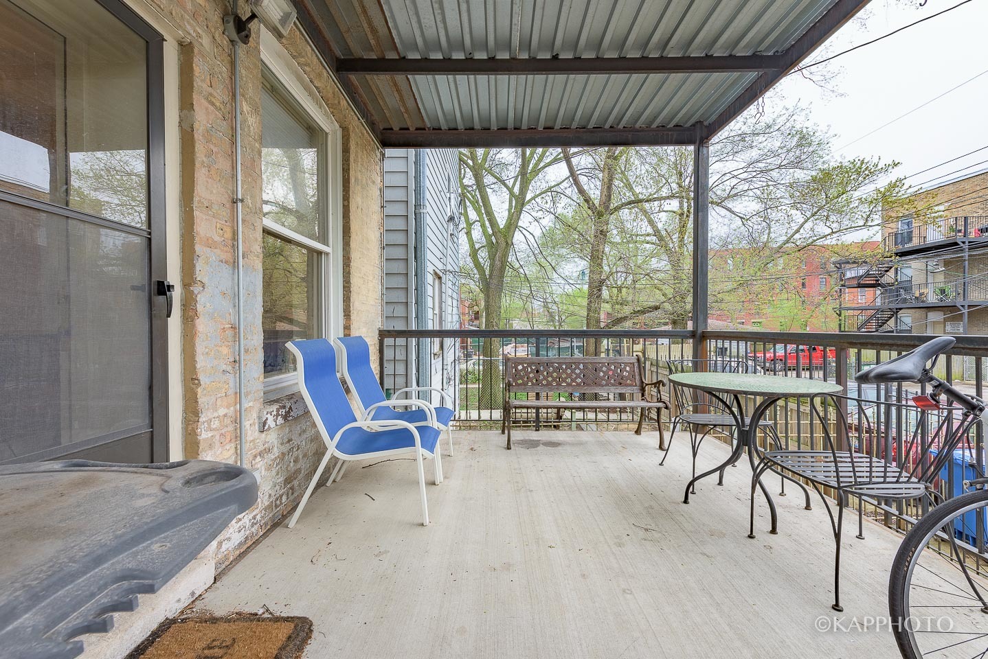 1312 N Artesian Avenue Unit: 1R