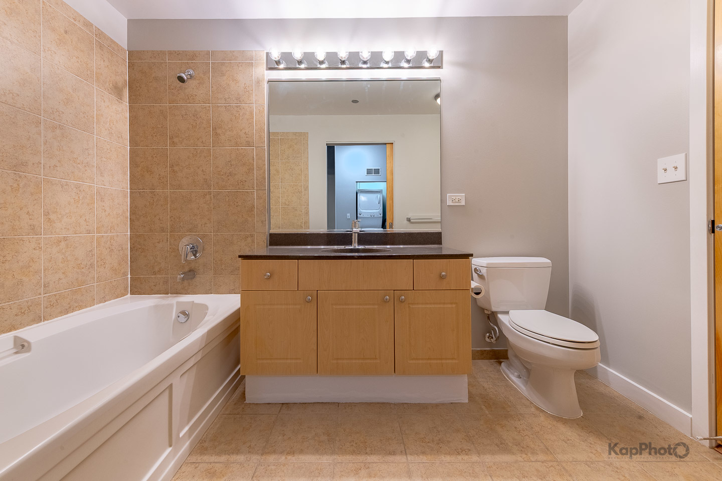 1720 S Michigan Avenue Unit: 2805