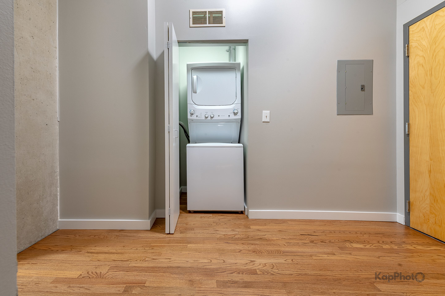 1720 S Michigan Avenue Unit: 2805