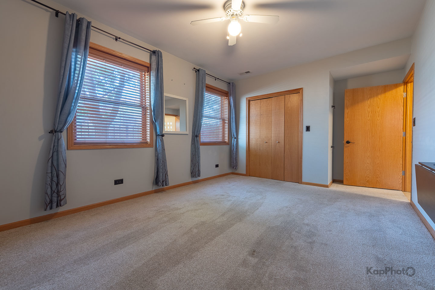 519 S Maplewood Avenue Unit: 1W