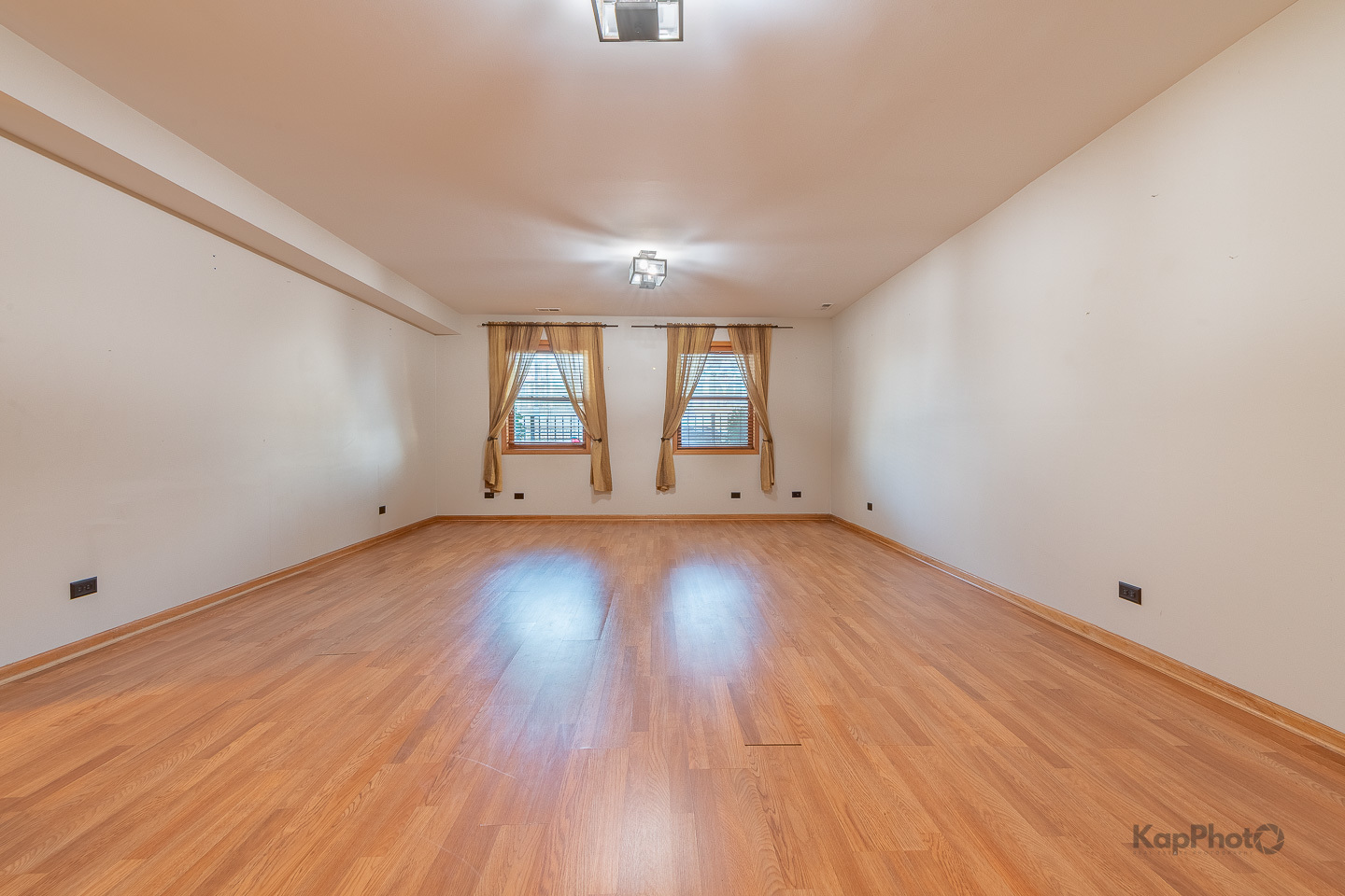 519 S Maplewood Avenue Unit: 1W