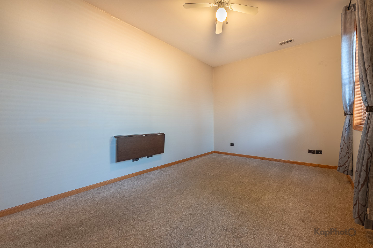 519 S Maplewood Avenue Unit: 1W