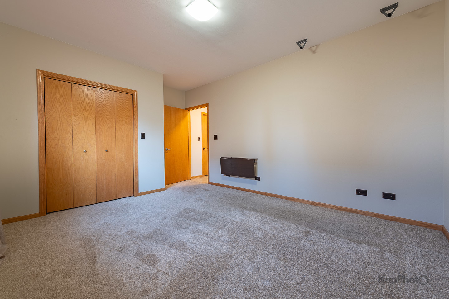 519 S Maplewood Avenue Unit: 1W