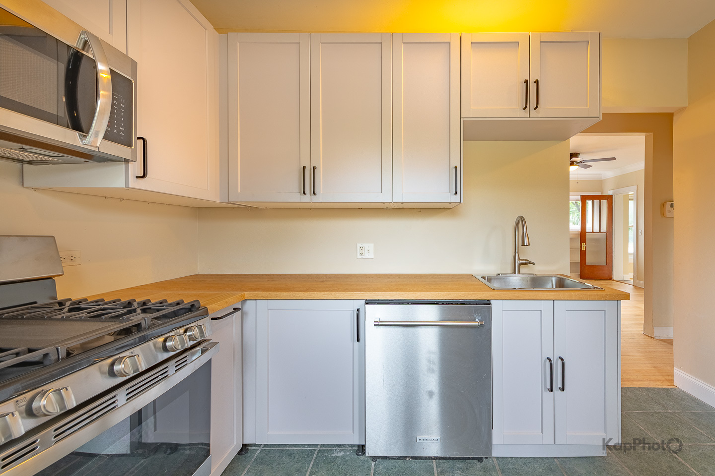 4408 N Long Avenue Unit: 1