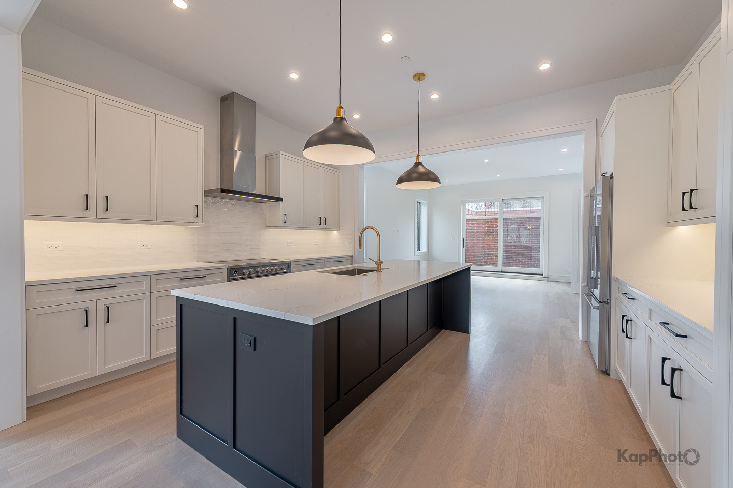 901 W Cullerton Street Unit: 1