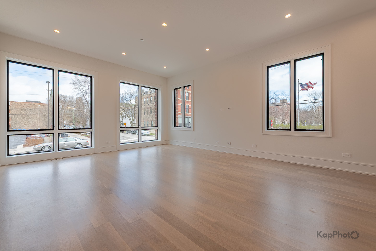 901 W Cullerton Street Unit: 1