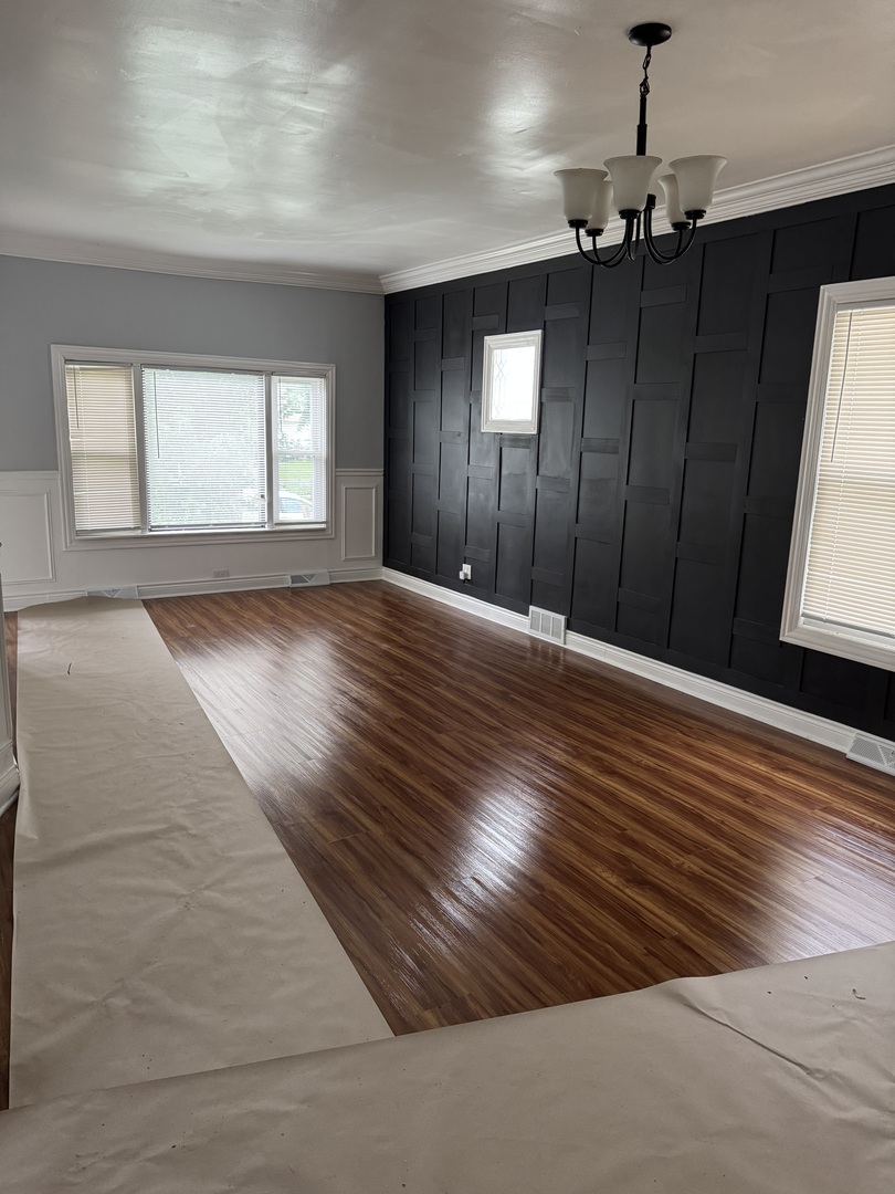1739 W Steuben Street