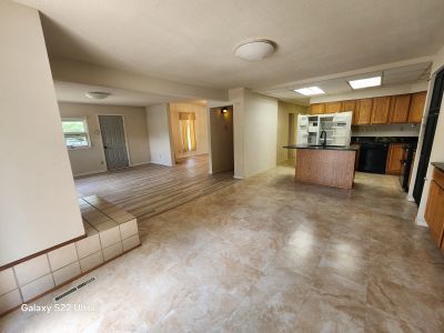 1602 S Highland Avenue