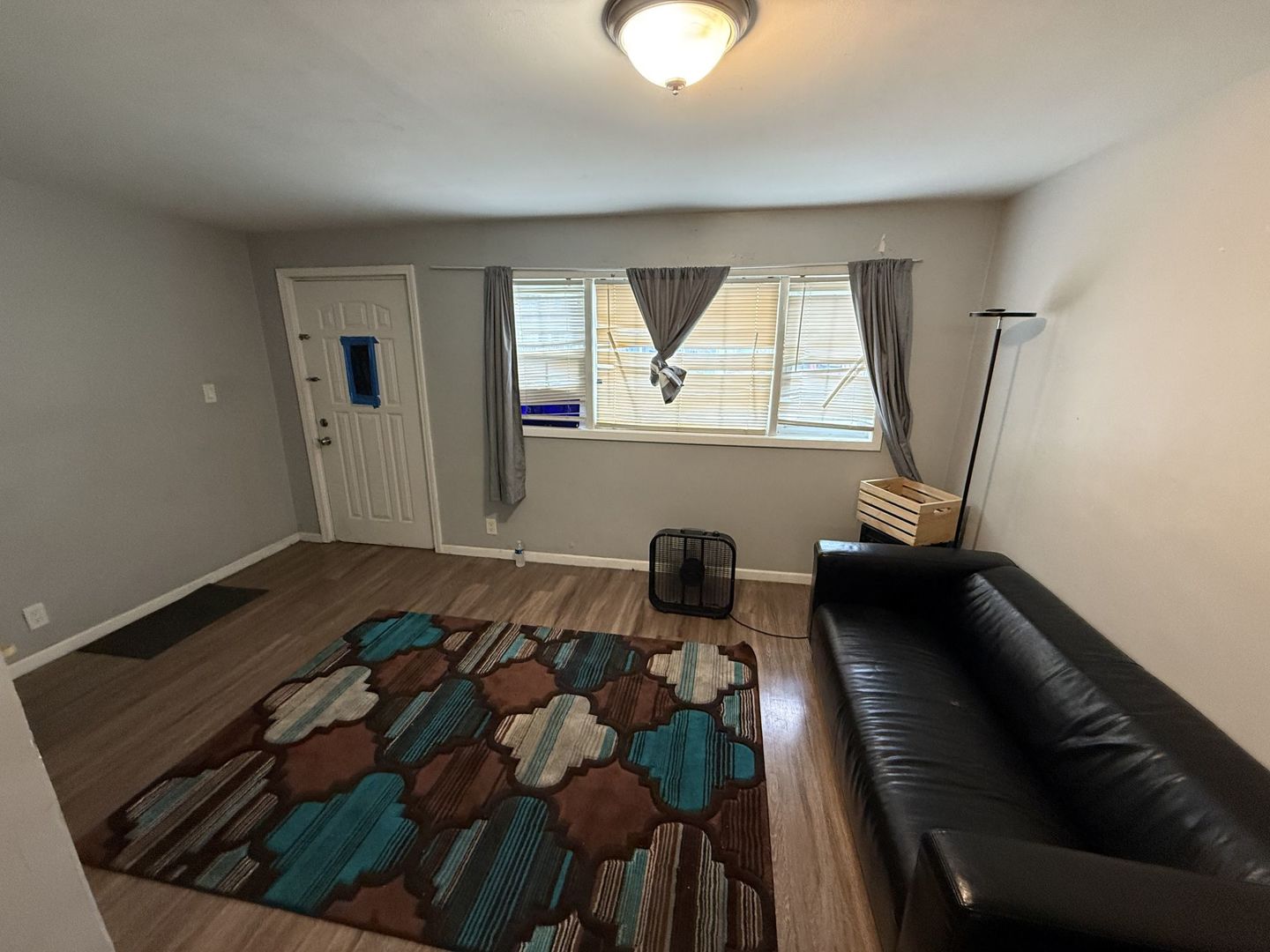 4812 S Elizabeth Street Unit: 2R