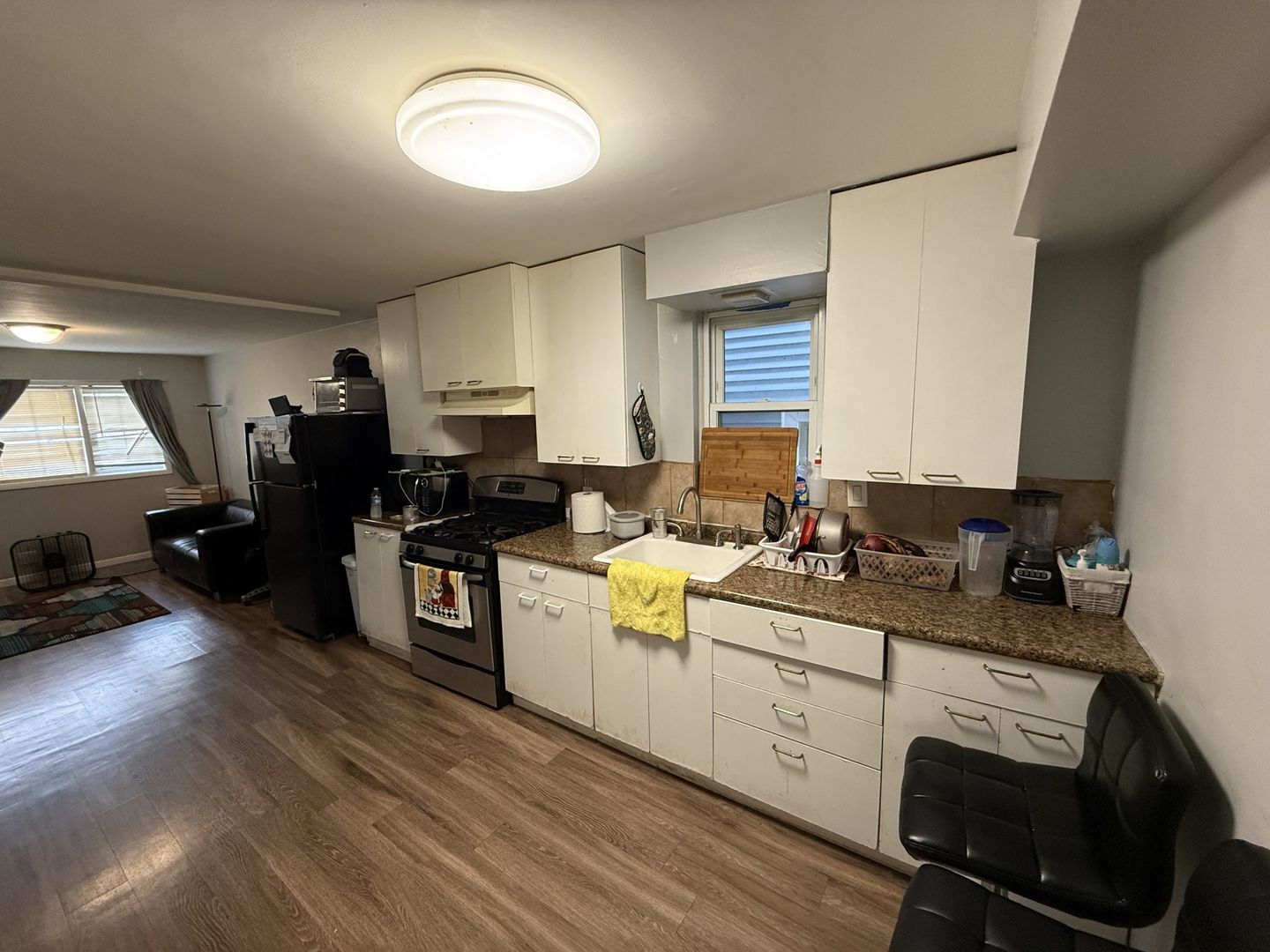 4812 S Elizabeth Street Unit: 2R