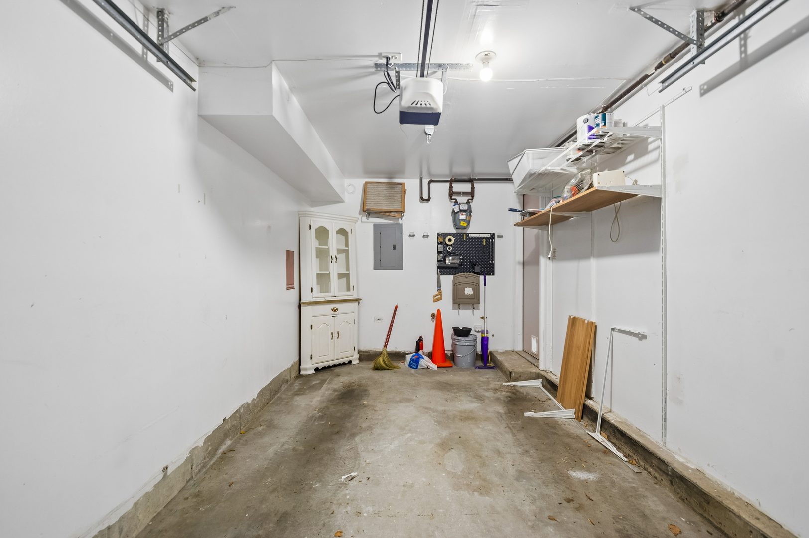 1007 E 61st Street