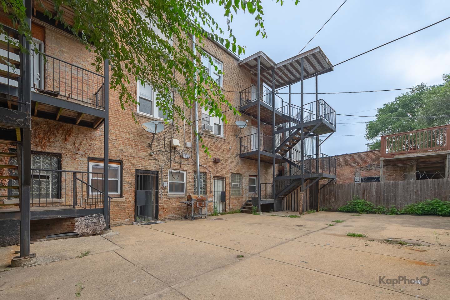 509-511 E 79th Street