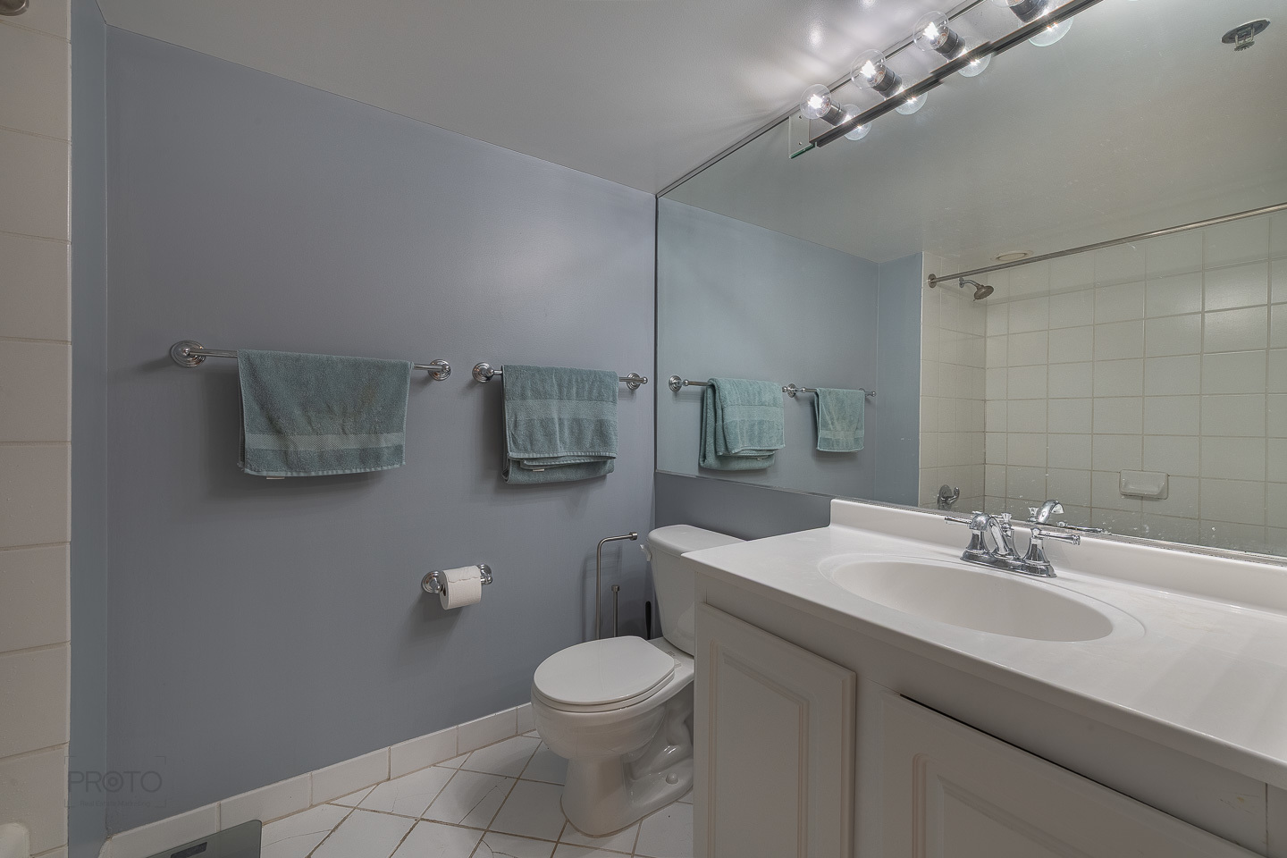 345 N La Salle Drive Unit: 2607