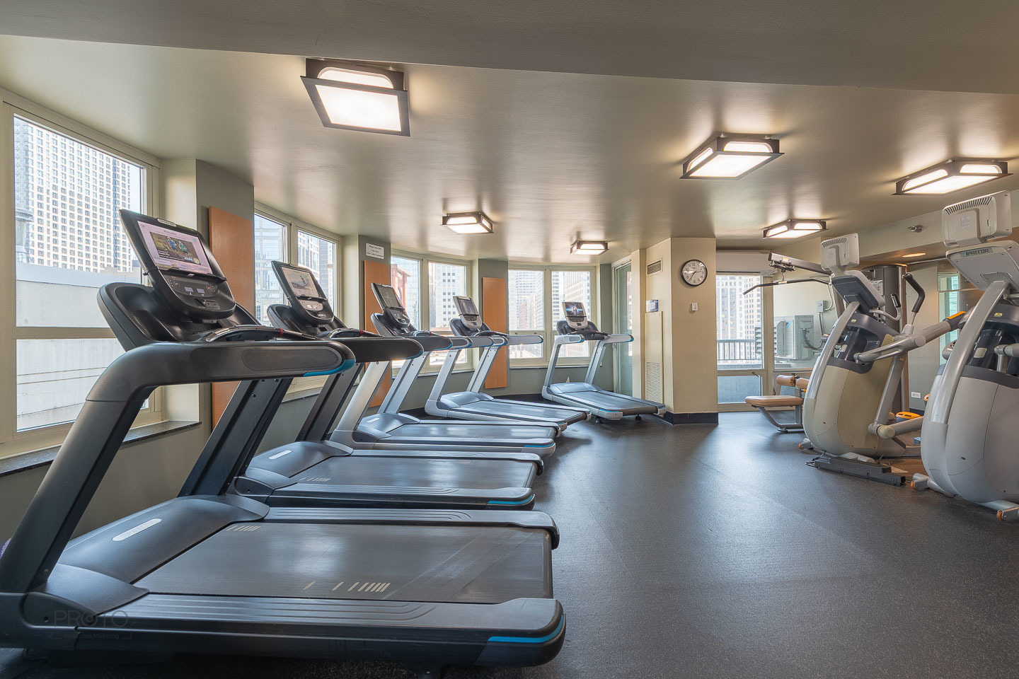 345 N La Salle Drive Unit: 2607