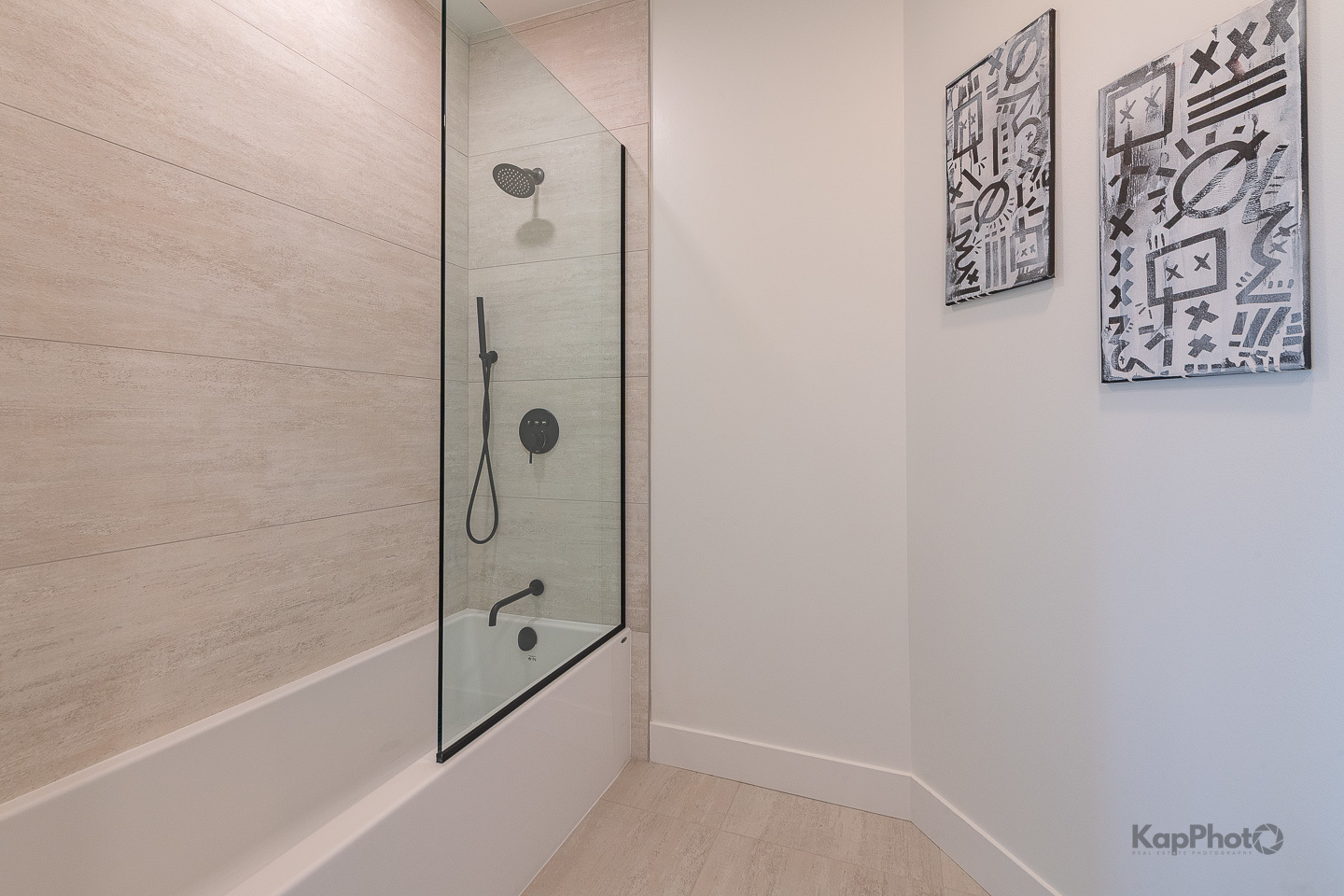 859 W Erie Street Unit: 506