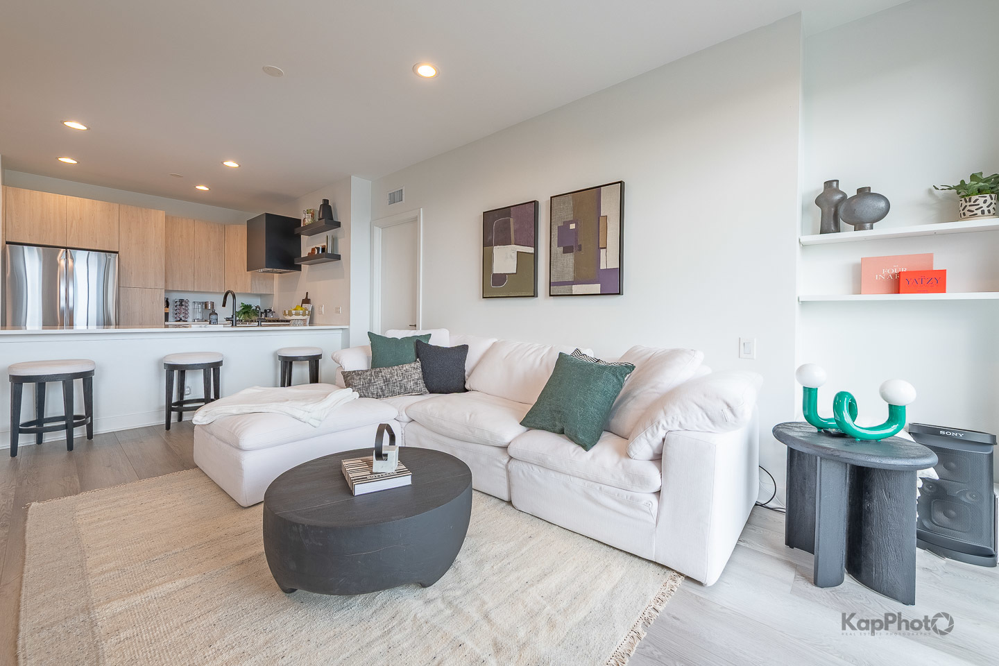 859 W Erie Street Unit: 506