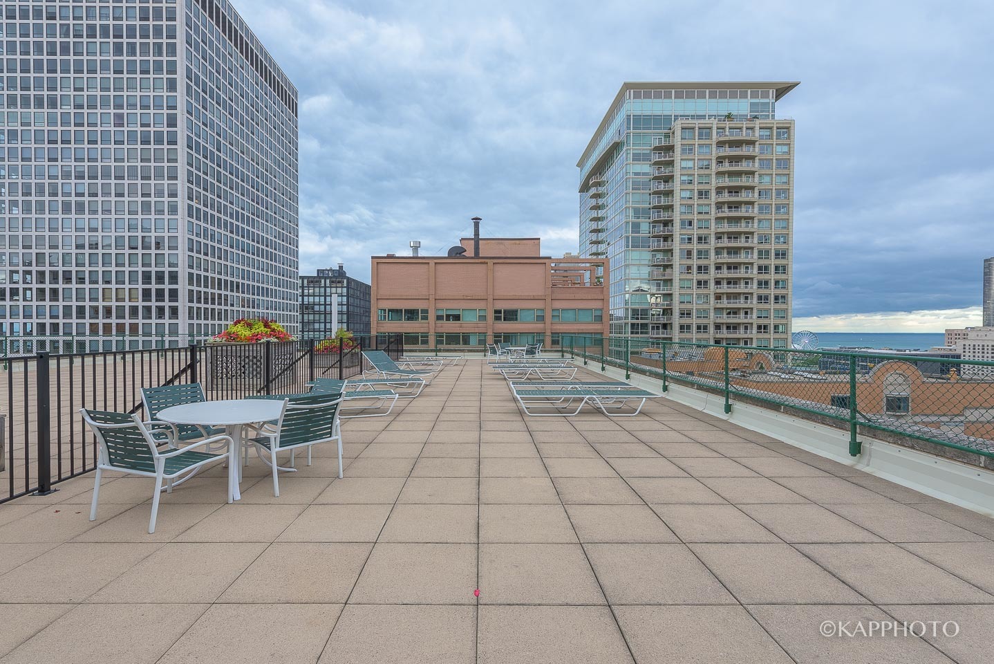 850 N Dewitt Place Unit: 16I