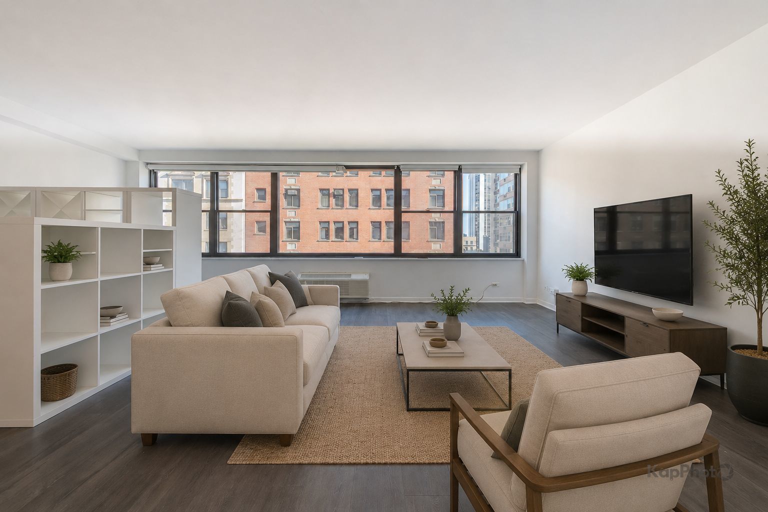850 N Dewitt Place Unit: 16I