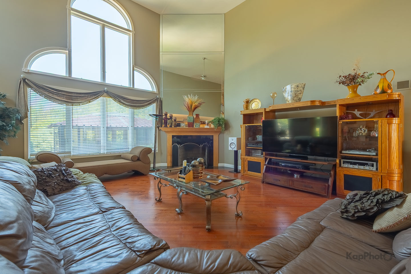 15120 Alpine Drive