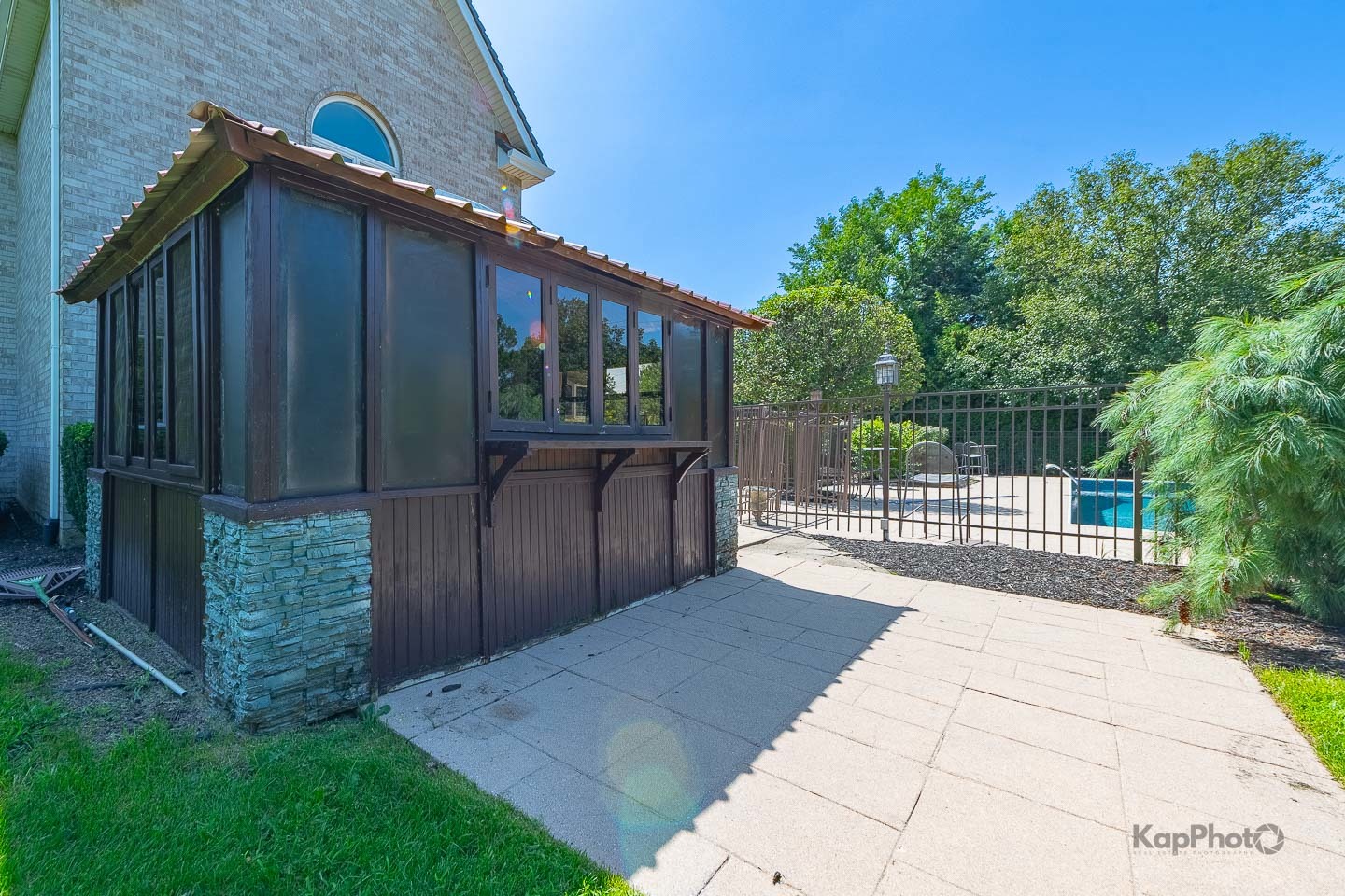 15120 Alpine Drive