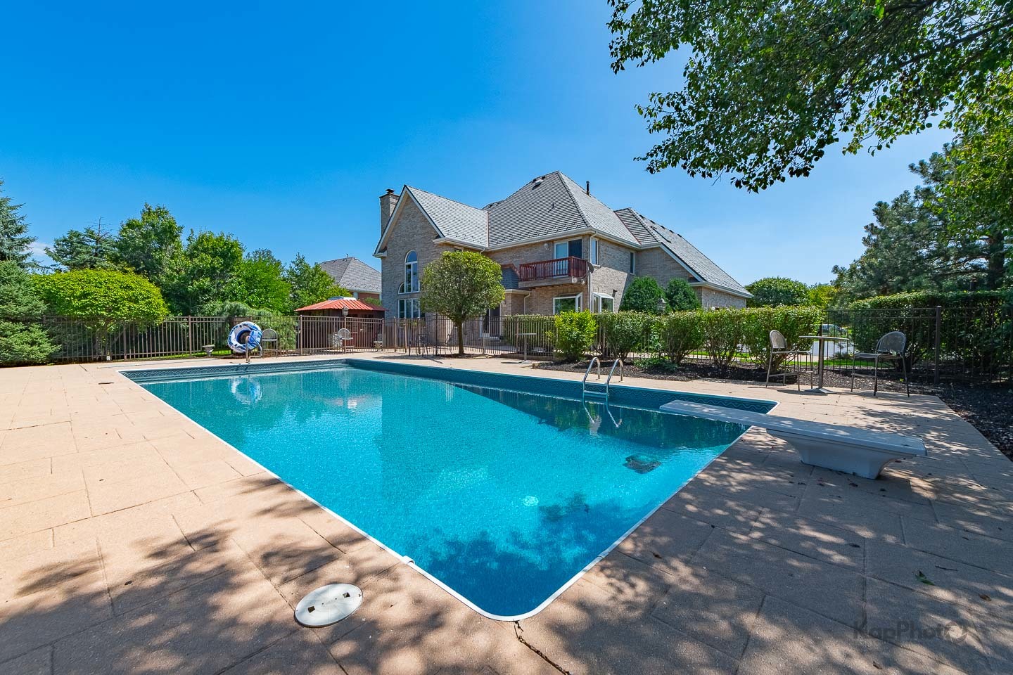 15120 Alpine Drive