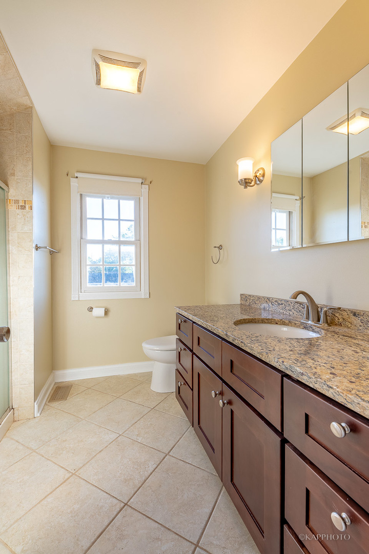 44 Laurel Trail