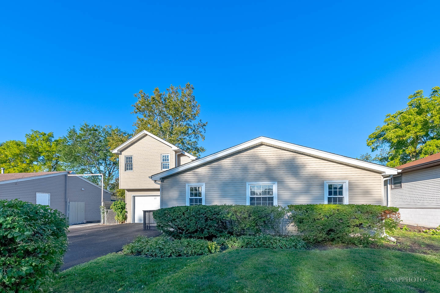 44 Laurel Trail