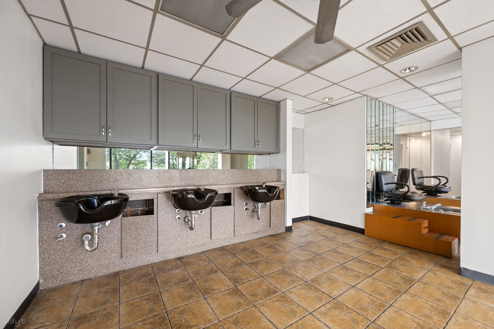 3200 N Lake Shore Drive Unit: 225