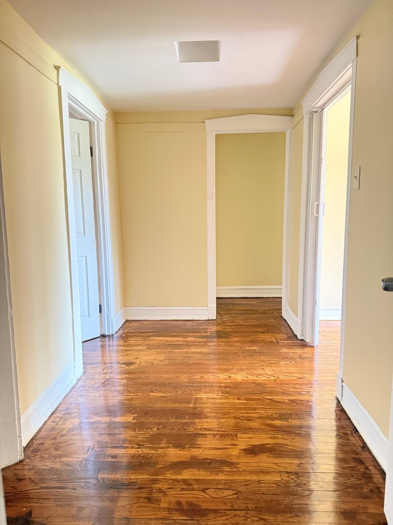 5703 S Emerald Avenue Unit: 2