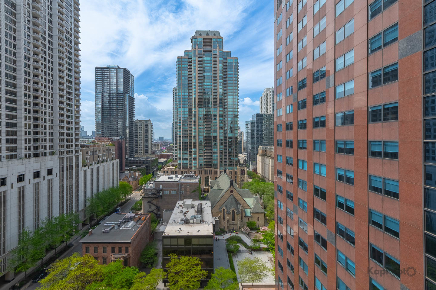 118 E Erie Street Unit: 18D