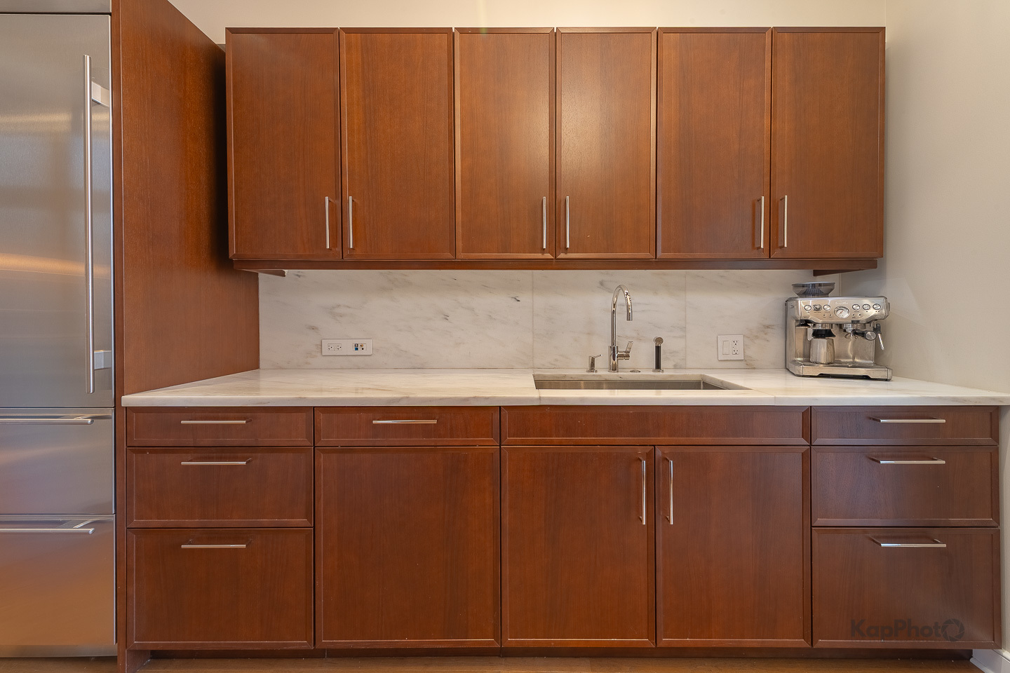 118 E Erie Street Unit: 18D