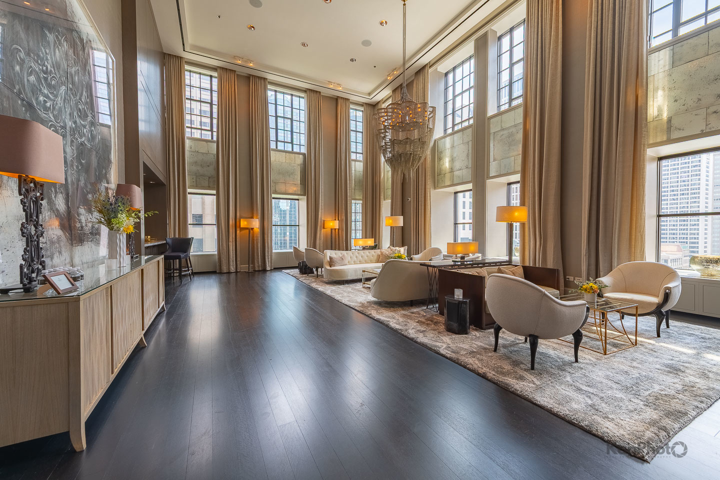 118 E Erie Street Unit: 18D