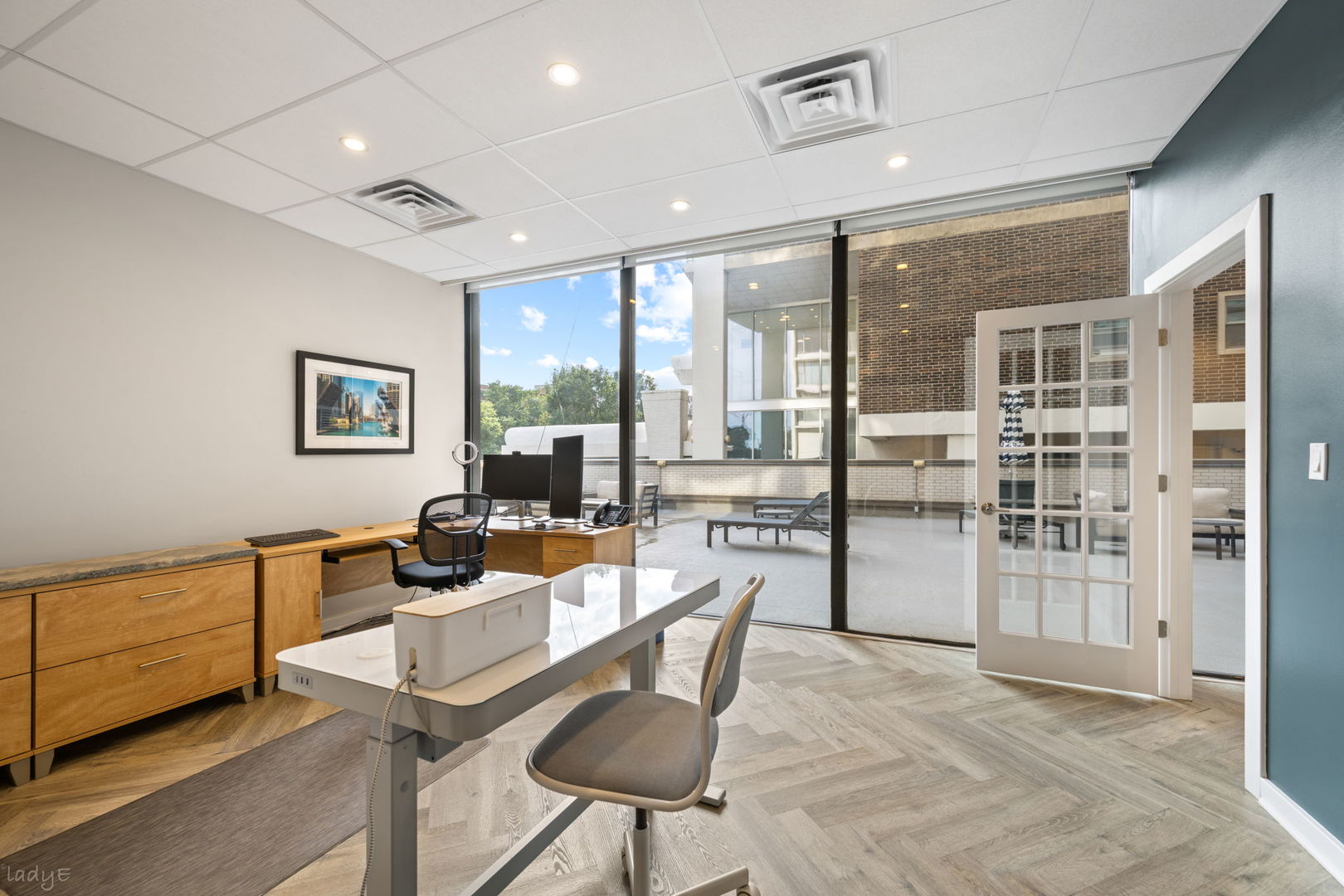 3200 N Lake Shore Drive Unit: 200