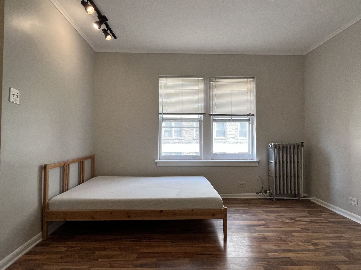 5135 S Kenwood Avenue Unit: 406
