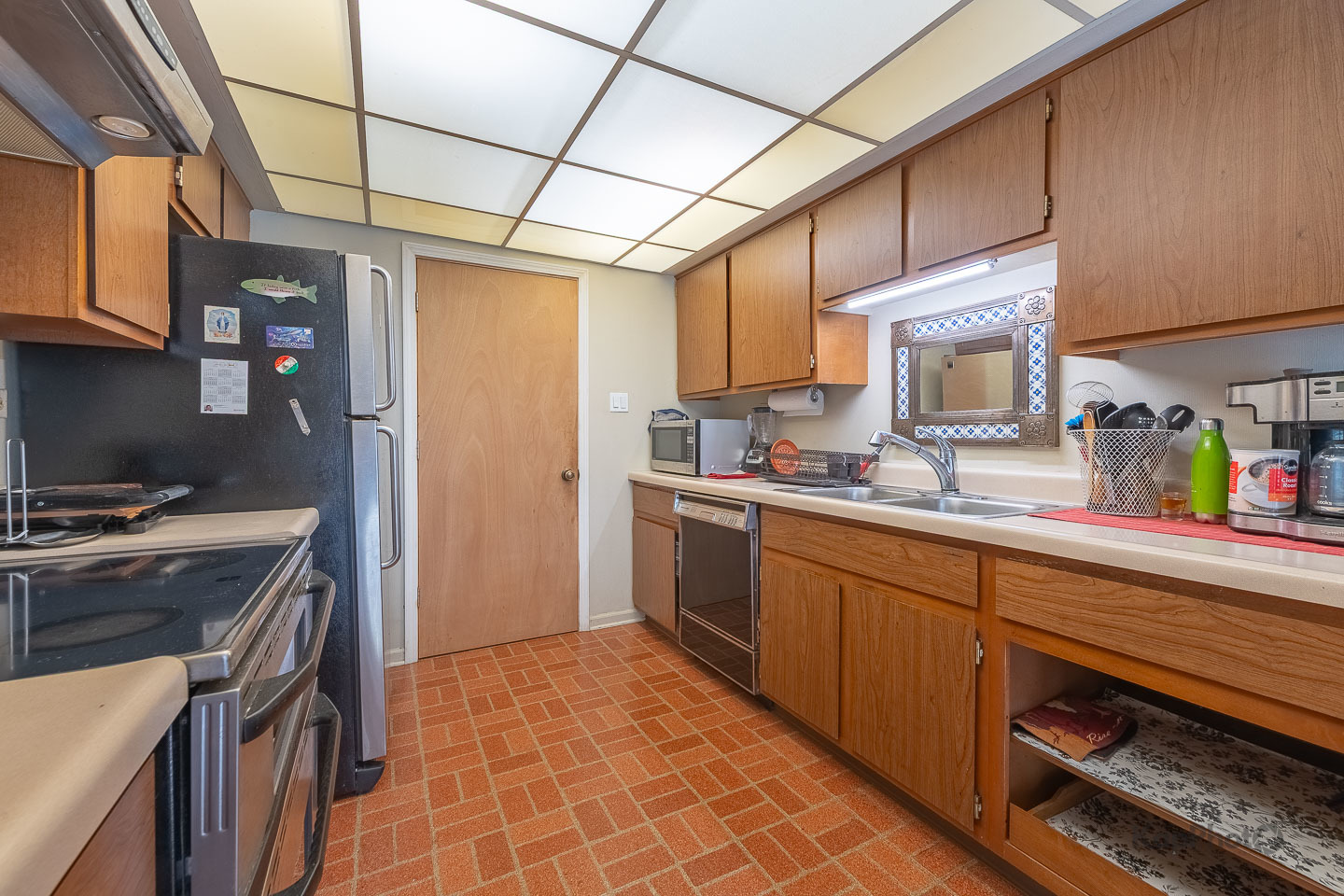 4949 Golf Road Unit: 105