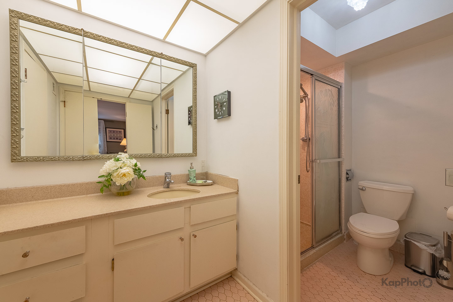4949 Golf Road Unit: 105