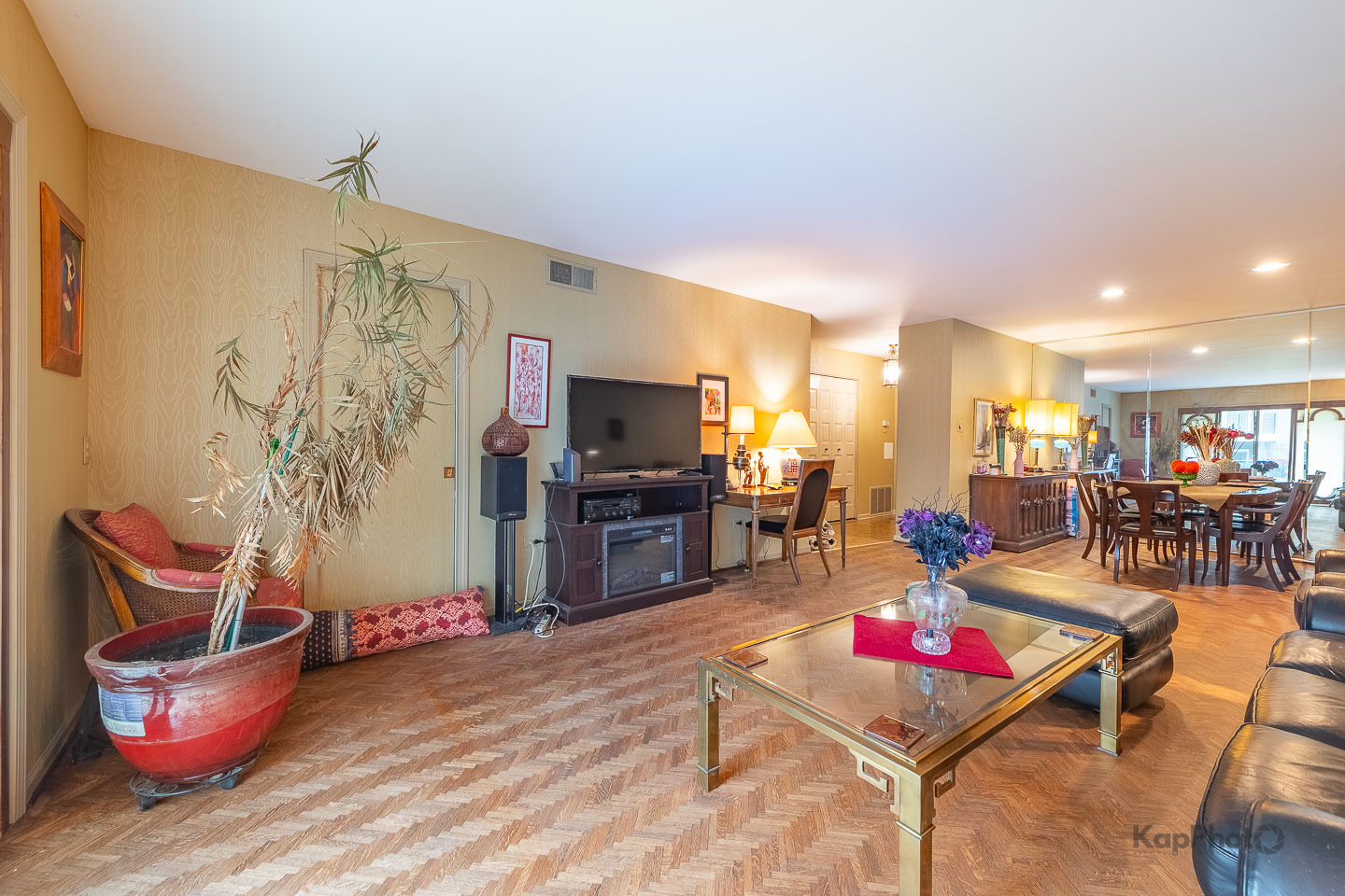 4949 Golf Road Unit: 105