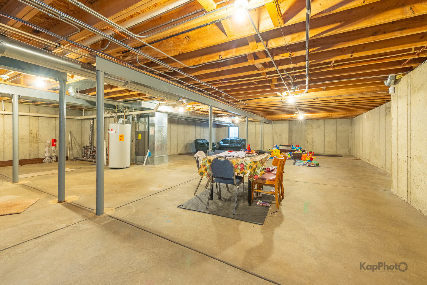 1512 Parkside Drive