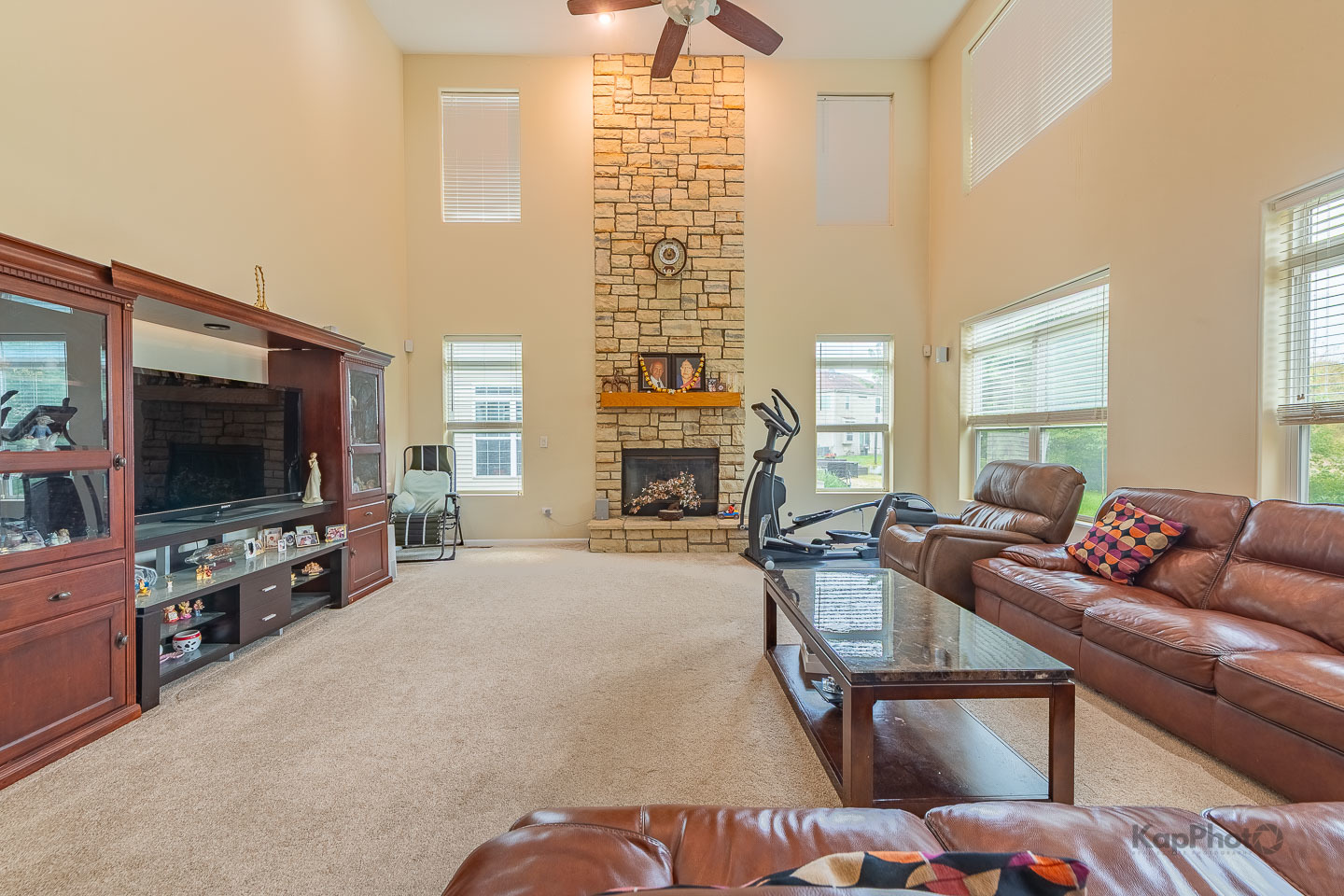 1512 Parkside Drive