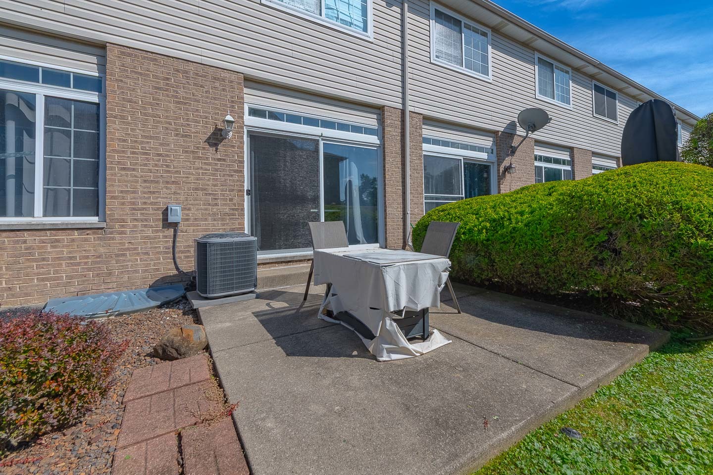 5245 W Mint Julip Drive