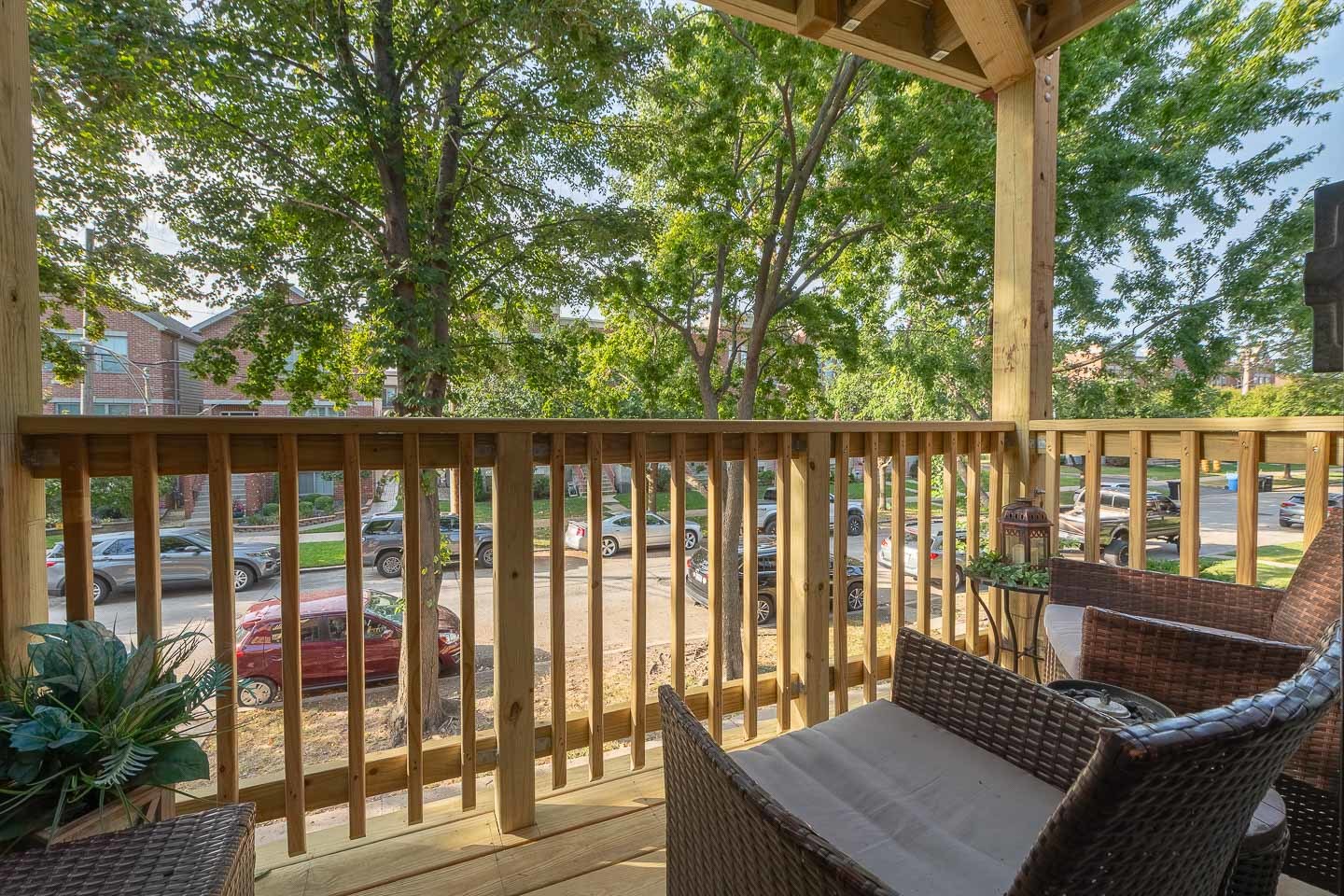 6612 W 64th Place Unit: 2W