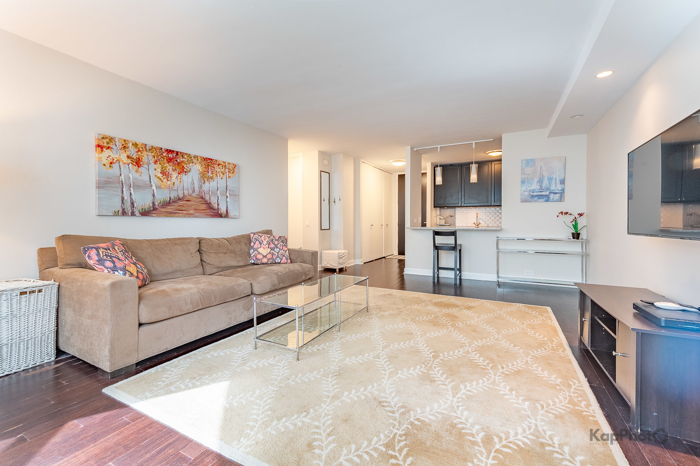 535 N Michigan Avenue Unit: 2003