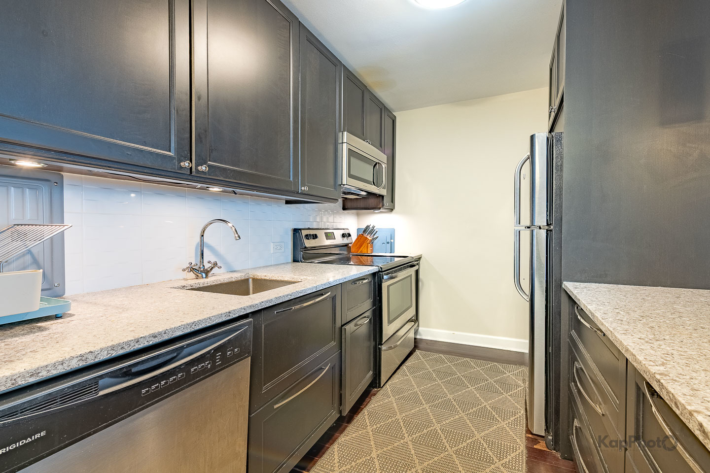 535 N Michigan Avenue Unit: 2003