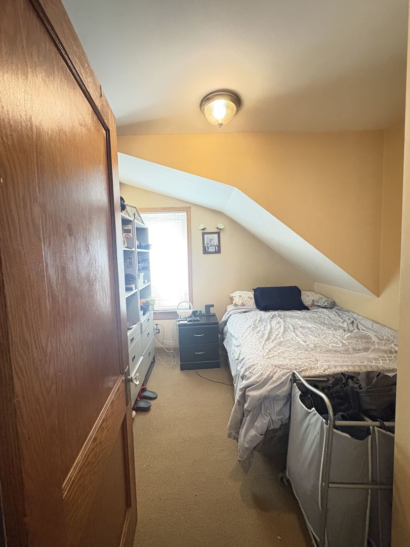 3341 W Evergreen Avenue Unit: 1
