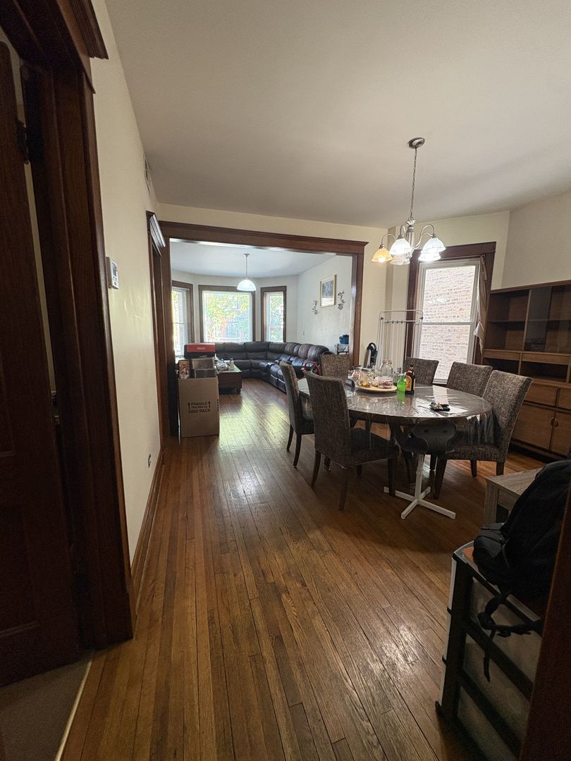 3341 W Evergreen Avenue Unit: 1