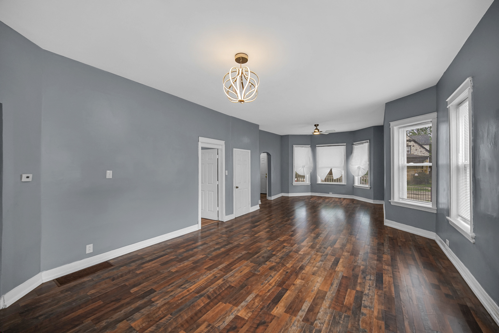 135 W 109th Place